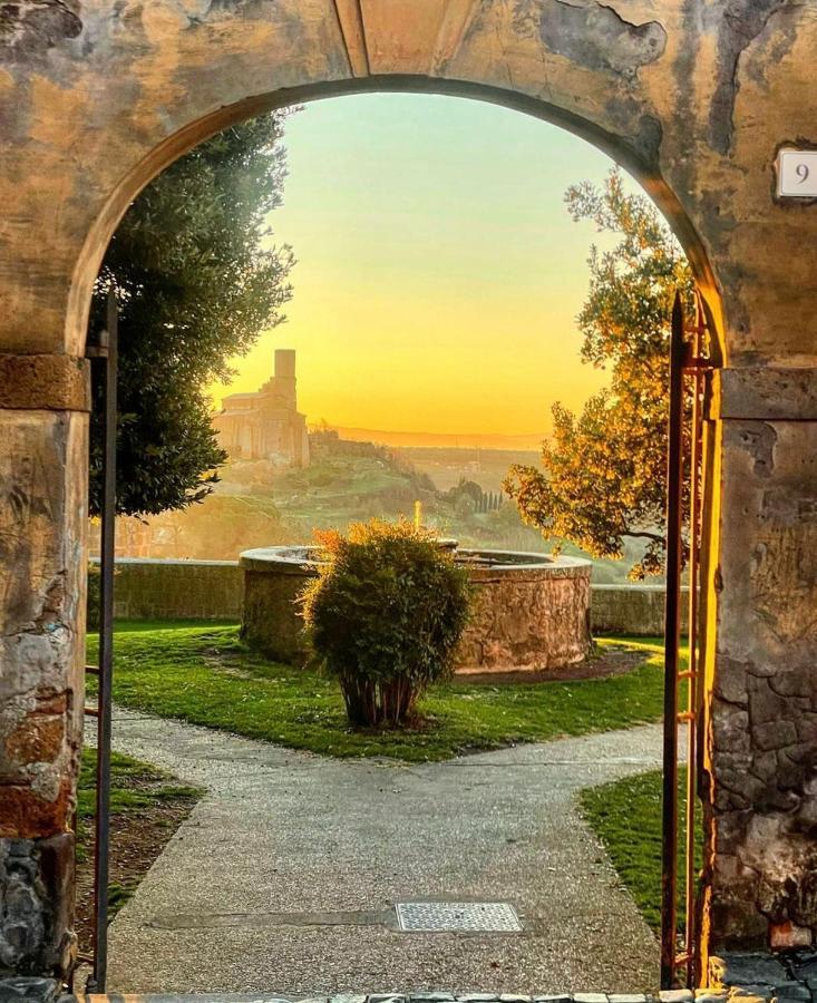 Piazza Duomo Otel Tuscania Dış mekan fotoğraf