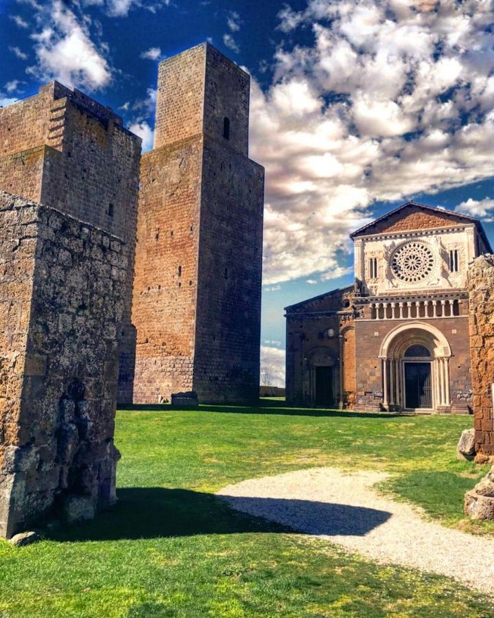 Piazza Duomo Otel Tuscania Dış mekan fotoğraf